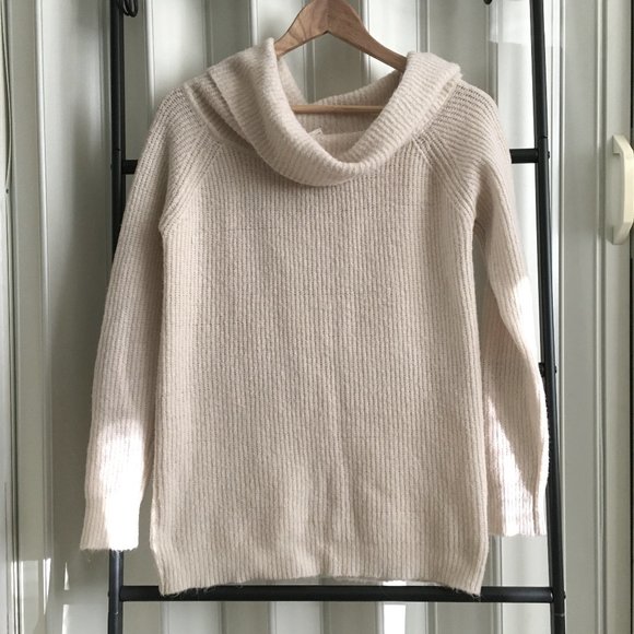 Casual Cream Cowl Neck Knit Sweater - Picture 4 of 14